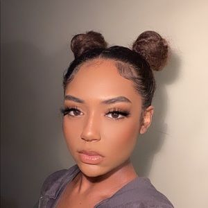 Meet your Posher, Alexismarie